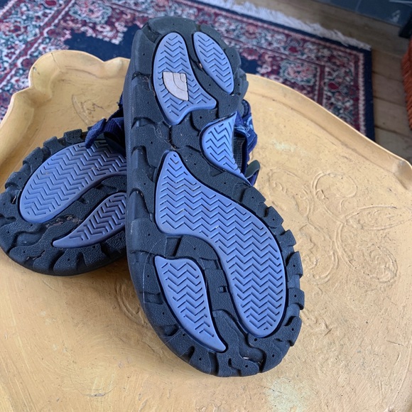 North Face Sandals 9 - Picture 9 of 10